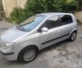 Серый Хендай Гетц, объемом двигателя 1.3 л и пробегом 300 тыс. км за 2716 $, фото 3 на Automoto.ua