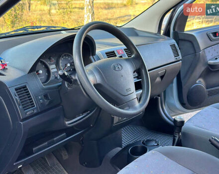 Сірий Хендай Гетц, об'ємом двигуна 1.3 л та пробігом 33 тис. км за 5400 $, фото 11 на Automoto.ua