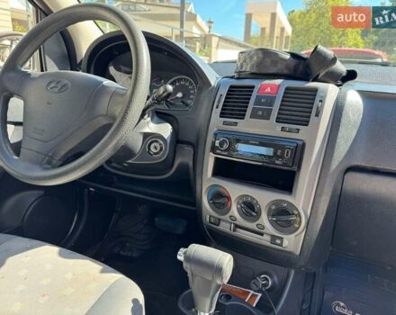 Сірий Хендай Гетц, об'ємом двигуна 1.3 л та пробігом 150 тис. км за 3999 $, фото 5 на Automoto.ua