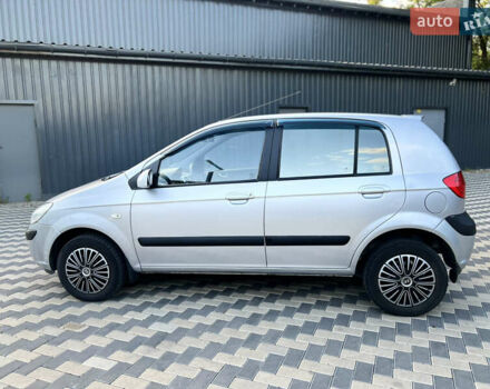 Серый Хендай Гетц, объемом двигателя 1.4 л и пробегом 220 тыс. км за 5699 $, фото 4 на Automoto.ua