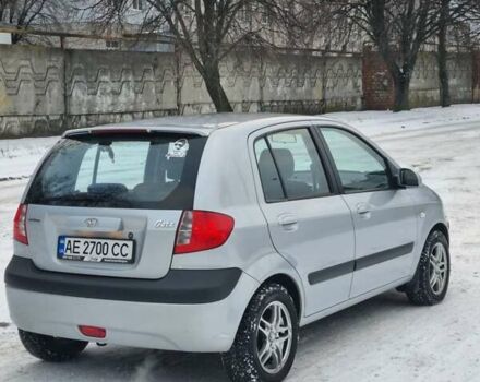 Серый Хендай Гетц, объемом двигателя 1.4 л и пробегом 190 тыс. км за 4900 $, фото 6 на Automoto.ua