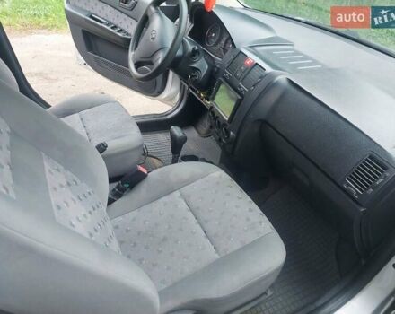 Сірий Хендай Гетц, об'ємом двигуна 1.4 л та пробігом 165 тис. км за 5200 $, фото 8 на Automoto.ua