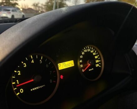 Серый Хендай Гетц, объемом двигателя 1.6 л и пробегом 170 тыс. км за 4700 $, фото 7 на Automoto.ua