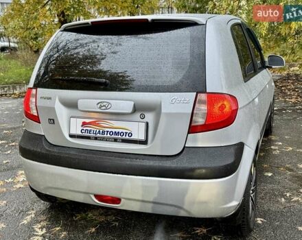 Серый Хендай Гетц, объемом двигателя 1.59 л и пробегом 120 тыс. км за 5990 $, фото 13 на Automoto.ua