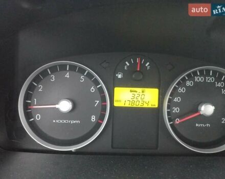 Сірий Хендай Гетц, об'ємом двигуна 1.4 л та пробігом 178 тис. км за 4000 $, фото 12 на Automoto.ua