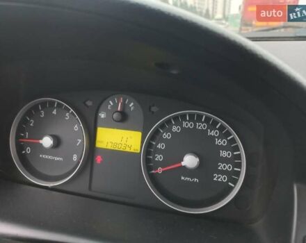 Сірий Хендай Гетц, об'ємом двигуна 1.4 л та пробігом 178 тис. км за 4000 $, фото 10 на Automoto.ua