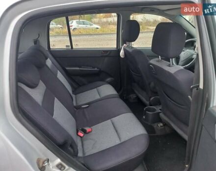 Сірий Хендай Гетц, об'ємом двигуна 1.4 л та пробігом 178 тис. км за 4000 $, фото 9 на Automoto.ua