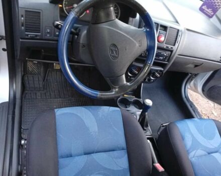 Серый Хендай Гетц, объемом двигателя 1.1 л и пробегом 165 тыс. км за 4000 $, фото 4 на Automoto.ua