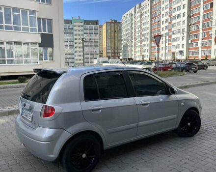 Сірий Хендай Гетц, об'ємом двигуна 1.6 л та пробігом 220 тис. км за 3750 $, фото 6 на Automoto.ua