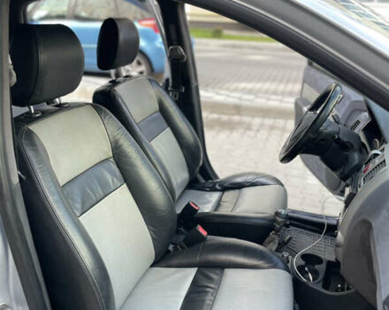 Сірий Хендай Гетц, об'ємом двигуна 1.6 л та пробігом 220 тис. км за 3750 $, фото 14 на Automoto.ua