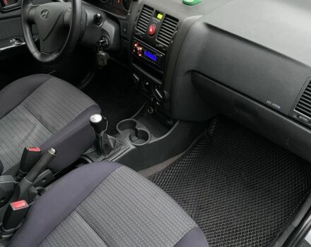 Серый Хендай Гетц, объемом двигателя 1.1 л и пробегом 263 тыс. км за 3200 $, фото 15 на Automoto.ua