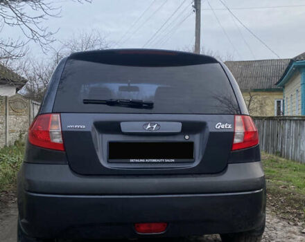 Серый Хендай Гетц, объемом двигателя 1.4 л и пробегом 200 тыс. км за 3500 $, фото 2 на Automoto.ua