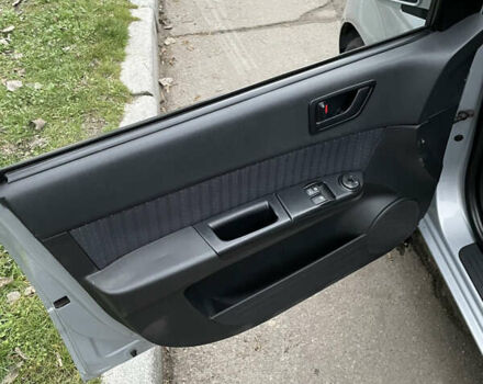 Серый Хендай Гетц, объемом двигателя 1.09 л и пробегом 263 тыс. км за 3200 $, фото 6 на Automoto.ua