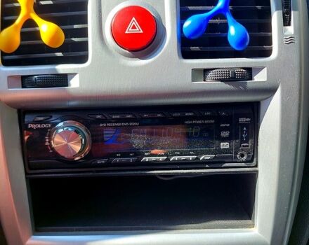 Серый Хендай Гетц, объемом двигателя 1.6 л и пробегом 174 тыс. км за 4500 $, фото 4 на Automoto.ua