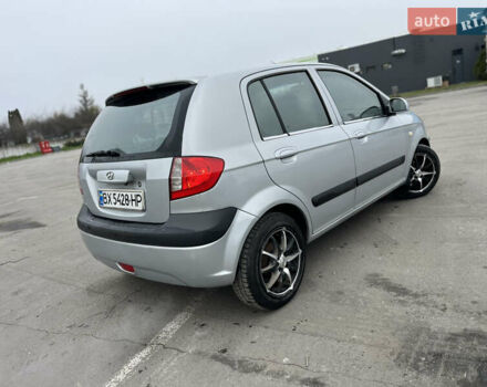 Сірий Хендай Гетц, об'ємом двигуна 1.4 л та пробігом 188 тис. км за 4700 $, фото 4 на Automoto.ua