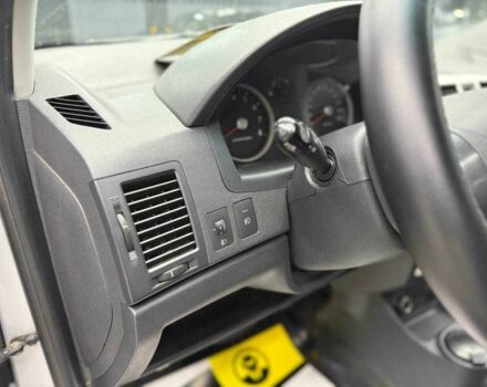 Серый Хендай Гетц, объемом двигателя 1.4 л и пробегом 210 тыс. км за 5600 $, фото 18 на Automoto.ua