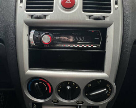 Серый Хендай Гетц, объемом двигателя 1.4 л и пробегом 189 тыс. км за 5350 $, фото 13 на Automoto.ua