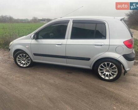 Серый Хендай Гетц, объемом двигателя 1.4 л и пробегом 160 тыс. км за 6000 $, фото 1 на Automoto.ua