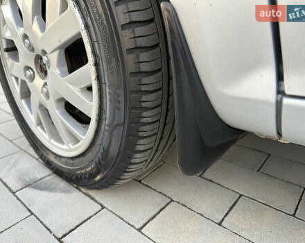 Сірий Хендай Гетц, об'ємом двигуна 1.4 л та пробігом 145 тис. км за 6300 $, фото 16 на Automoto.ua