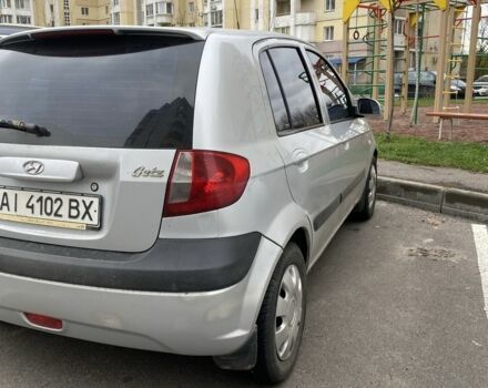 Серый Хендай Гетц, объемом двигателя 1.4 л и пробегом 300 тыс. км за 2600 $, фото 2 на Automoto.ua