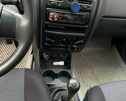 Серый Хендай Гетц, объемом двигателя 1.49 л и пробегом 260 тыс. км за 4450 $, фото 11 на Automoto.ua