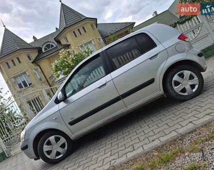 Серый Хендай Гетц, объемом двигателя 1.5 л и пробегом 335 тыс. км за 2900 $, фото 1 на Automoto.ua