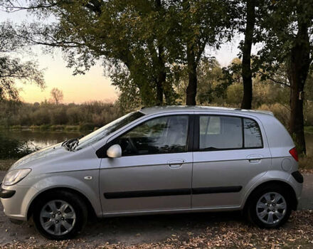 Серый Хендай Гетц, объемом двигателя 1.4 л и пробегом 163 тыс. км за 4200 $, фото 1 на Automoto.ua