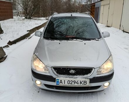 Серый Хендай Гетц, объемом двигателя 1.4 л и пробегом 300 тыс. км за 4100 $, фото 1 на Automoto.ua