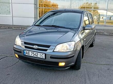 Хендай Гетц 2005 в Днепре (Днепропетровске) на Automoto.ua Серый Хендай Гетц, объемом двигателя 1.34 л и пробегом 174 тыс. км за 4240 $, фото 1 на Automoto.ua