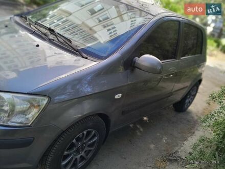 Хендай Гетц 2005 в Полтаве на Automoto.ua Серый Хендай Гетц, объемом двигателя 1.34 л и пробегом 189 тыс. км за 4400 $, фото 1 на Automoto.ua