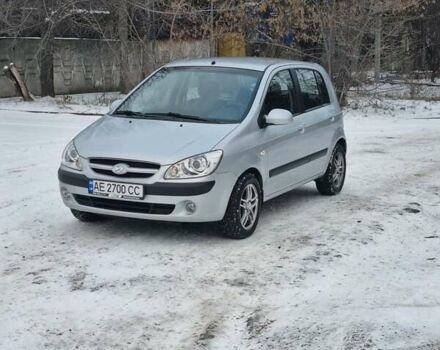 Серый Хендай Гетц, объемом двигателя 1.4 л и пробегом 190 тыс. км за 4900 $, фото 1 на Automoto.ua