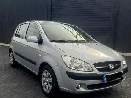 Серый Хендай Гетц, объемом двигателя 1.4 л и пробегом 130 тыс. км за 5000 $, фото 1 на Automoto.ua