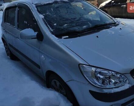 Серый Хендай Гетц, объемом двигателя 1.6 л и пробегом 175 тыс. км за 5000 $, фото 1 на Automoto.ua