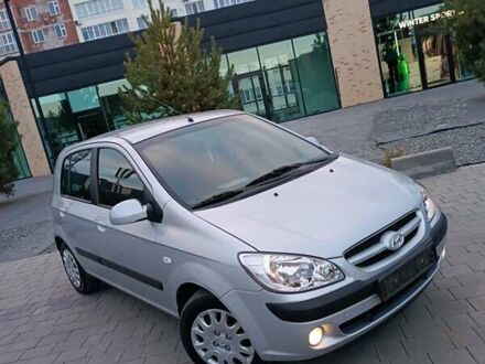 Серый Хендай Гетц, объемом двигателя 1.4 л и пробегом 98 тыс. км за 5700 $, фото 1 на Automoto.ua