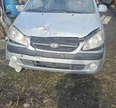 Серый Хендай Гетц, объемом двигателя 1.4 л и пробегом 188 тыс. км за 3000 $, фото 1 на Automoto.ua