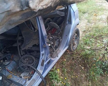 Синий Хендай Гетц, объемом двигателя 1.3 л и пробегом 220 тыс. км за 450 $, фото 3 на Automoto.ua