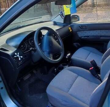 Синій Хендай Гетц, об'ємом двигуна 1.34 л та пробігом 270 тис. км за 4700 $, фото 4 на Automoto.ua