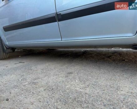 Синий Хендай Гетц, объемом двигателя 1.3 л и пробегом 122 тыс. км за 3850 $, фото 6 на Automoto.ua