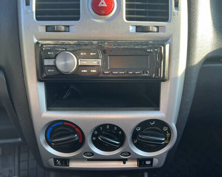 Синий Хендай Гетц, объемом двигателя 1.4 л и пробегом 236 тыс. км за 3200 $, фото 16 на Automoto.ua