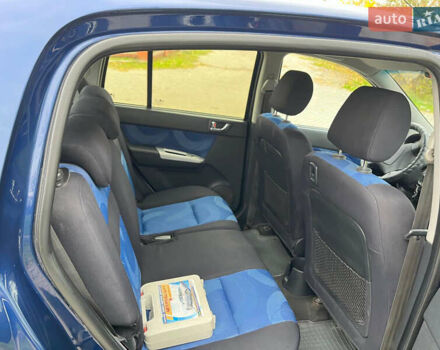 Хендай Гетц 2006 у Одесі на Automoto.ua Синій Хендай Гетц, об'ємом двигуна 1.4 л та пробігом 132 тис. км за 5200 $, фото 11 на Automoto.ua