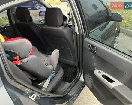 Синий Хендай Гетц, объемом двигателя 1.4 л и пробегом 141 тыс. км за 5500 $, фото 13 на Automoto.ua