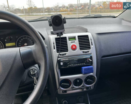 Синий Хендай Гетц, объемом двигателя 1.4 л и пробегом 141 тыс. км за 5500 $, фото 8 на Automoto.ua