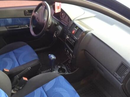 Хендай Гетц 2010 у Києві на Automoto.ua Синій Хендай Гетц, об'ємом двигуна 1.4 л та пробігом 165 тис. км за 6000 $, фото 1 на Automoto.ua