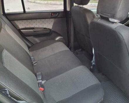 Хендай Гетц 2004 в Киеве на Automoto.ua Зеленый Хендай Гетц, объемом двигателя 1.4 л и пробегом 133 тыс. км за 4600 $, фото 10 на Automoto.ua