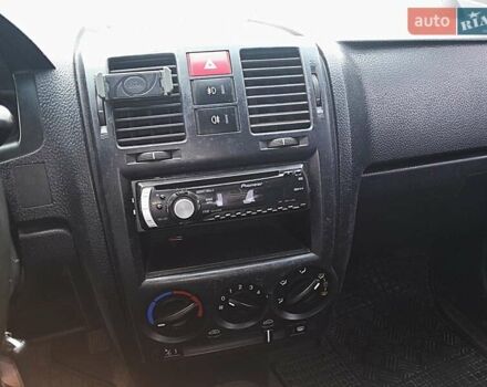 Хендай Гетц 2004 в Киеве на Automoto.ua Зеленый Хендай Гетц, объемом двигателя 1.3 л и пробегом 321 тыс. км за 4700 $, фото 11 на Automoto.ua