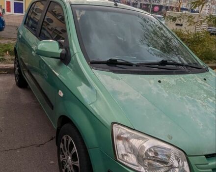 Зеленый Хендай Гетц, объемом двигателя 1.3 л и пробегом 150 тыс. км за 3700 $, фото 2 на Automoto.ua
