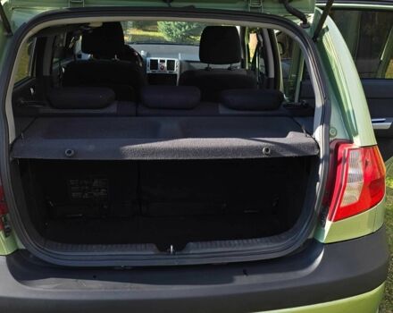 Зеленый Хендай Гетц, объемом двигателя 1.4 л и пробегом 162 тыс. км за 6000 $, фото 6 на Automoto.ua