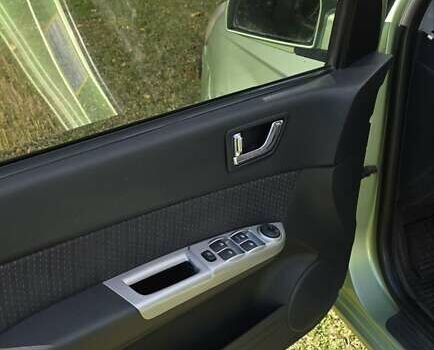 Зеленый Хендай Гетц, объемом двигателя 1.4 л и пробегом 162 тыс. км за 6000 $, фото 8 на Automoto.ua