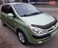 Зеленый Хендай Гетц, объемом двигателя 1.4 л и пробегом 218 тыс. км за 3900 $, фото 1 на Automoto.ua