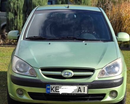 Зеленый Хендай Гетц, объемом двигателя 1.4 л и пробегом 162 тыс. км за 6000 $, фото 4 на Automoto.ua
